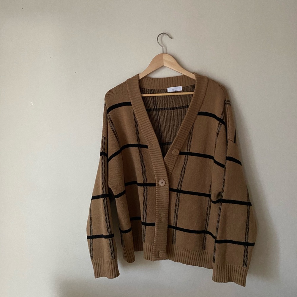 Oak + Fort Oversized Plaid Cardigan - Picture 4 of 11